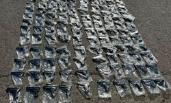 Yolcu otobüsünden cephanelik çıktı! 120 silah ele geçirildi
