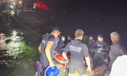 Fırat Nehri'nde su seviyesi yükseldi: Mahsur kalan 26 kişi kurtarıldı