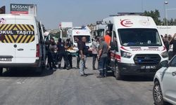 Gaziantep OSB'de can pazarı! İşçi servisi kaza yaptı, yaralılar var!