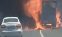 Gaziantep- Şanlıurfa Yolu’nda korkutan yangın… Alev alev yandı!