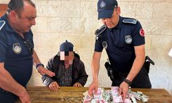 Gaziantep’te dilencinin üzerinden çıkanlar şok etti! Bir saatte 5 bin TL toplamış…