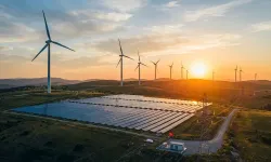 Bakan Bayraktar açıkladı! Türkiye’nin elektrik kurulu gücü 126 bin 476 megavata ulaştı