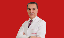 Yaz sıcakları böbrek taşını tetikliyor: Üroloji Uzmanı Prof. Dr. Solakhan’dan önemli uyarılar
