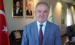 Meslekler yok olmuyor, dönüşüyor: Gençlere hayati uyarılar