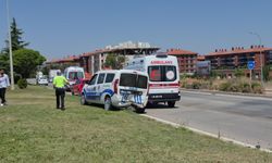 Kaza yerindeki polis aracına otomobil çarptı! Yaralılar var…