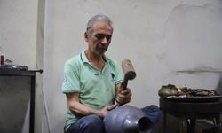 Gaziantep'te 57 yıllık bakır ustası mesleğini yaşatmaya çalışıyor!