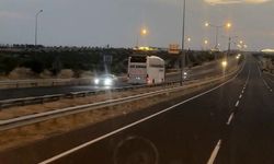 Gaziantep-Şanlıurfa Otoyolunda faciadan kıl payı! Yolcu otobüsü ters yöne girdi, işte o anlar