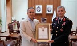 Halil Paşadan Vali Çeber’e ziyaret! Gaziantep’e veda etti…