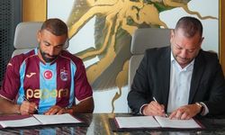Salah Trabzonspor'a imzayı attı! Ayağının tozuyla reklam filmi çekimine katıldı