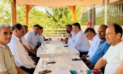 AK Parti Gaziantep Milletvekili Bozgeyik vatandaşlarla bir arada