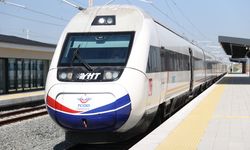 Türkiye'nin 170 yıllık demir yolu yeni yatırımlarla geleceğe taşınıyor
