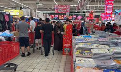 Okullar açılıyor! Velilerin kırtasiye telaşı başladı