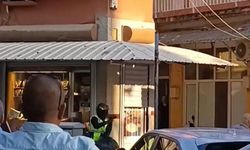 Kuyumcu dükkanında silahlı soygun girişimi! 2 yaralı
