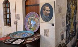 Gaziantep'teki tarihi Hışvahan'da Ressam İsmil Acar'ın retrospektif sergisi açıldı