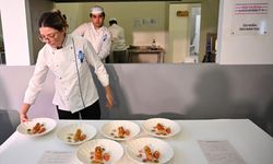 GastroAntep'te üniversite öğrencileri yöresel lezzetleri modern dokunuşlarla yeniden yorumluyor