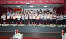 GKV Özel Okullarında Cambridge ve TOEFL sertifika töreni