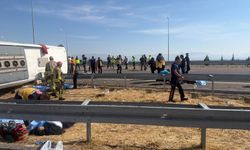 Manisa'da katliam gibi kaza! 11 ölü, 27 yaralı...