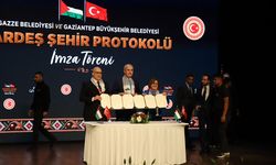 Gaziantep’te tarihi protokol! Büyükşehir ile Gazze kardeş oldu…