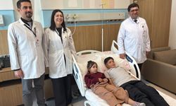 Gaziantep'te iki kardeşin kalbindeki delikler aynı anda yapılan operasyonla kapatıldı