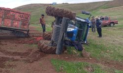 Gaziantep’te kontrolden çıkan traktör devrildi