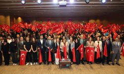 Başkan Şahin, gençlerle buluştu! Çocukluk hayalini gençlerle paylaştı