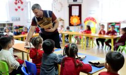 Gaziantep’te anaokulu öğrencilerine simit ve süt desteği!