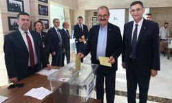 Gaziantep Sanayi Odası üyeleri sandık başında! Konukoğlu oyunu kullandı