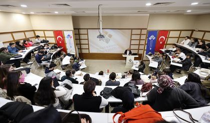 HKÜ’de “Mezopotamya’dan Günümüze: Gılgamış Destanı” Konferansı