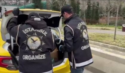 Kaçakçılara aman yok! Operasyon düzenlendi! Takside ve depoda çok sayıda tabanca ele geçirildi