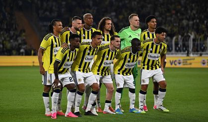 Fenerbahçe’nin Sturm Graz maçı kamp kadrosu belli oldu! 2 isim yok…