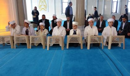 Kur'an-ı Kerim Yarışması Türkiye Finali Trabzon'da yapıldı! Gaziantep’ten öğrenciler katıldı…