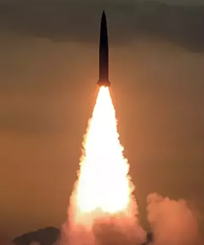 İran, İsrail’deki 80 askeri nokta ve Hayfa’daki rafineriyi hedef aldı