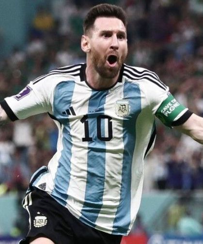 Lionel Messi, 105 yıllık futbol kulubünü satın aldı