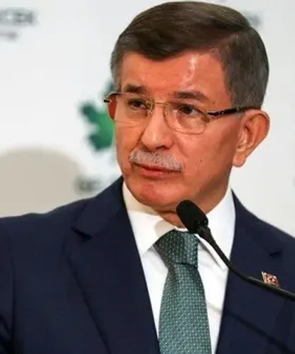 Ahmet Davutoğlu duyurdu: Gelecek partisi kapandı!