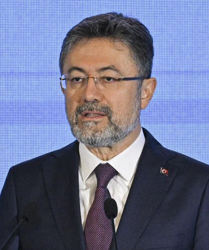 Bakan Yumaklı'dan orman yangınlarına ilişkin açıklama