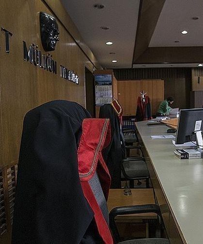 İstanbul Barosu Başkanı Kaboğlu ve Yönetim Kurulu üyelerinin görevlerine son verildi