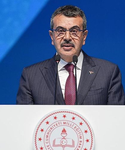 Bakan Tekin eğitim gündemine ilişkin soruları yanıtladı