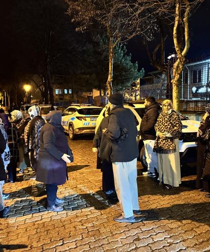 Umre vaadiyle 17 kişiyi dolandırdılar