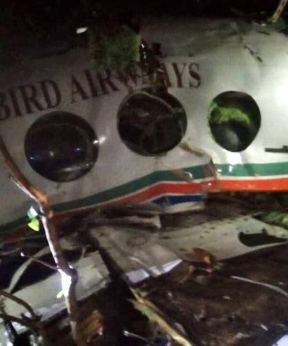 Hindistan’da uçak düştü