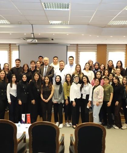 SANKO Üniversitesinde "Ameliyathanede güvenli cerrahi" konferansı düzenlendi