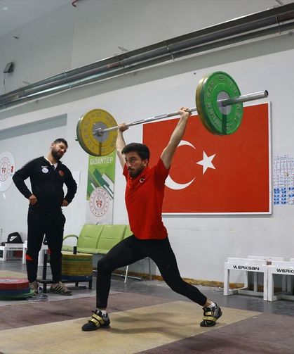 Milli Halterci Gaziantepli Harun’un hedefi dördüncü Avrupa şampiyonluğu