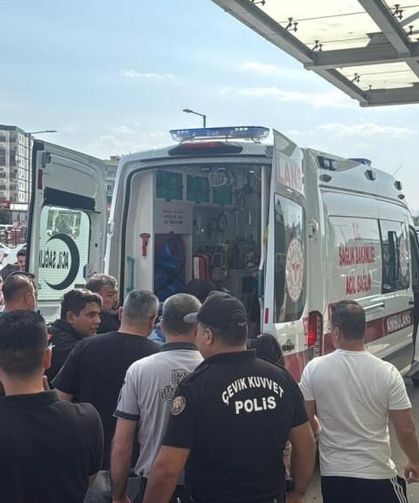 Saldırgan 4 kişiyi öldürdü, 8 kişiyi de yaraladı!