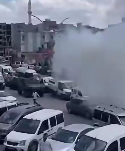 400 Kişilik kavgada ortalık savaş alanına döndü: 8 yaralı, 17 gözaltı