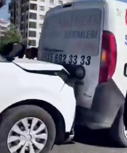 Gaziantep’te zincirleme kaza: 13 Araç birbirine girdi!