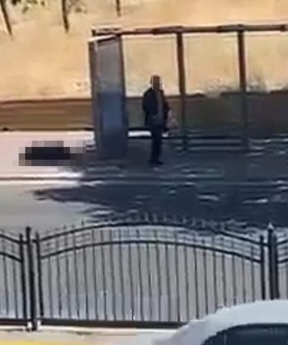 Durakta dehşet: Eşini silahla vurdu!