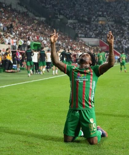 Amed Spor: 3 - Beşiktaş: 2 (Maç Özeti)