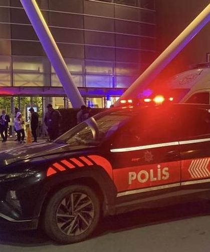 AVM içinde İsrail vatandaşına protesto