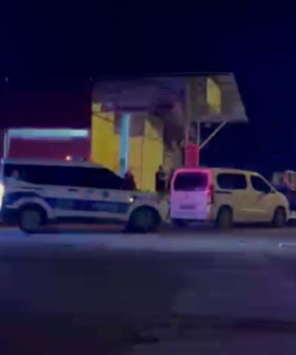İki grup arasında silahlı çatışma : 4 Yaralı!