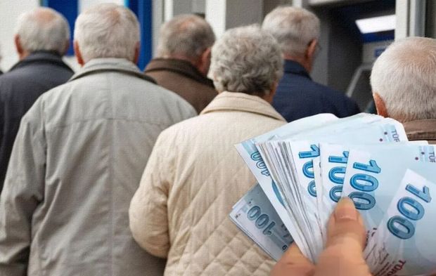 Emeklilerin Gözü Bu Haberde! Kurban Bayramı Emekli İkramiyesi Ne Zaman Verilecek?