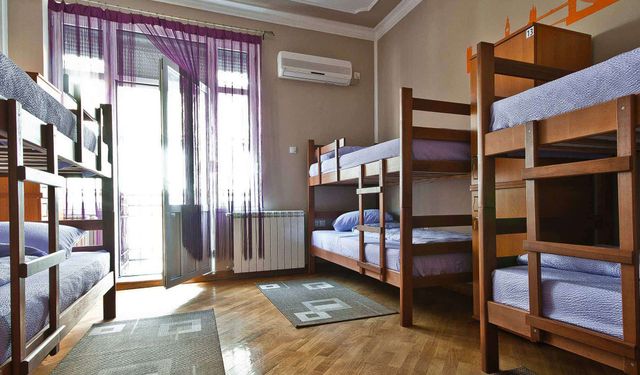 Hostelde Konaklama Güvenli mi?